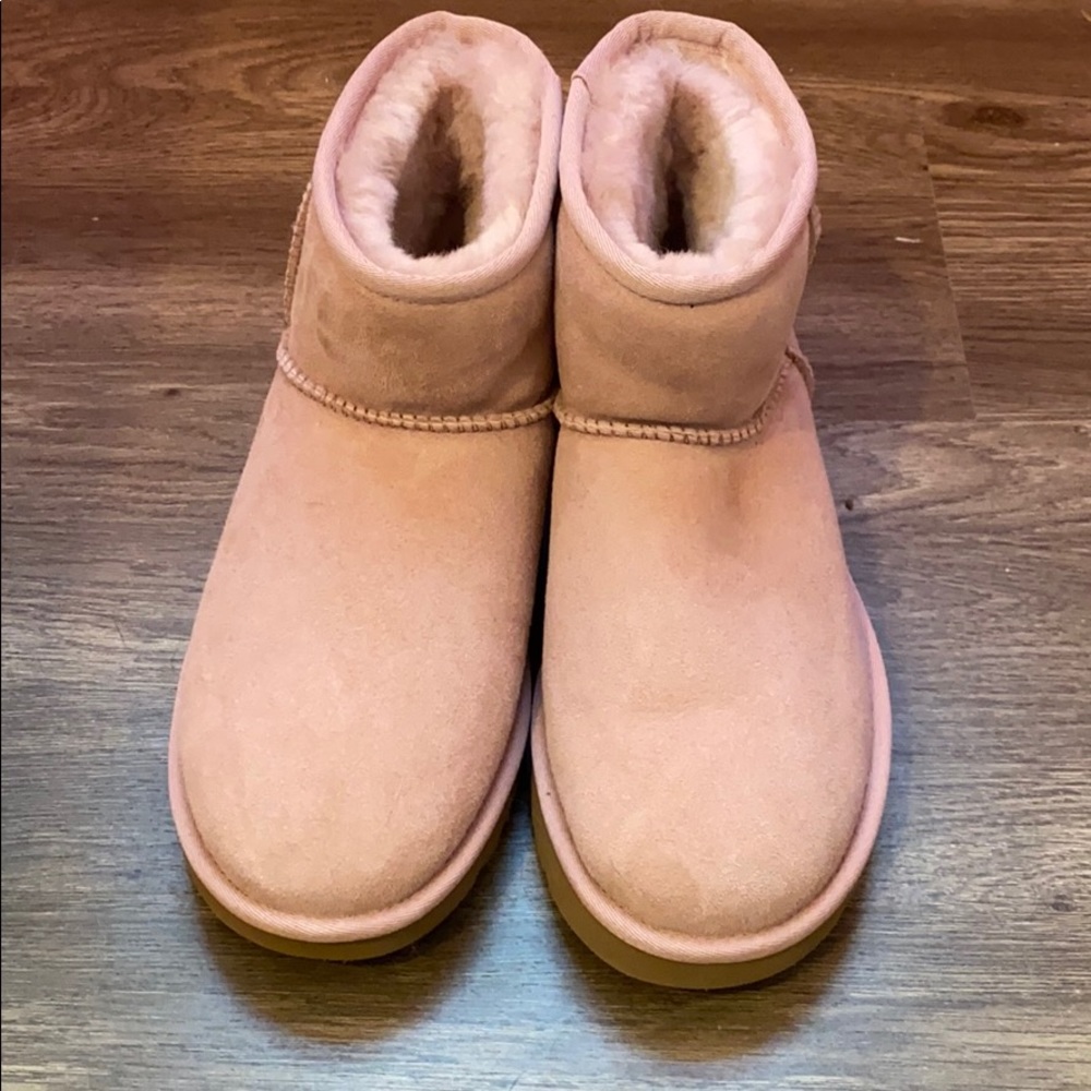 BRAND NEW REAL UGGS!!!